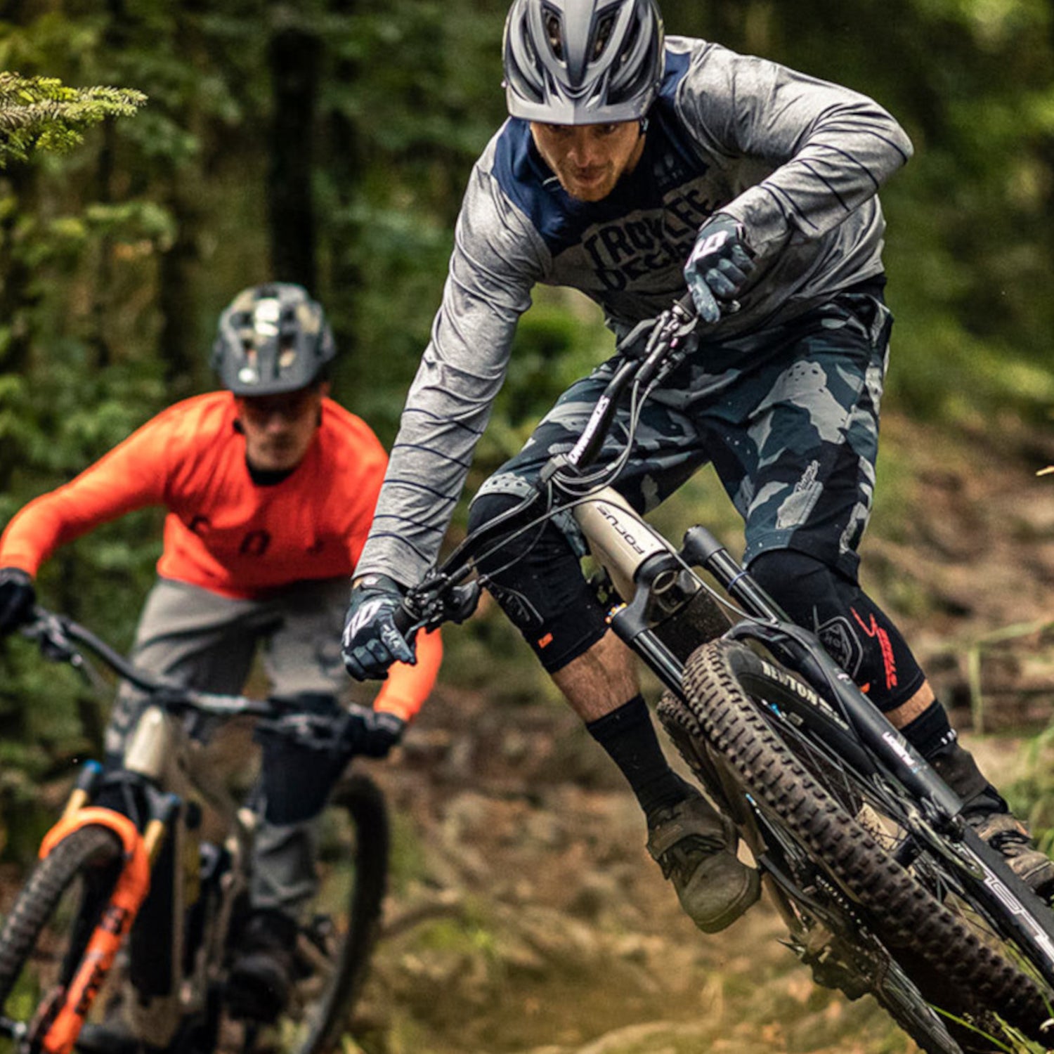 Focus rider Olly Wilkins riding Focus Sam squared on downhill mountain bike track