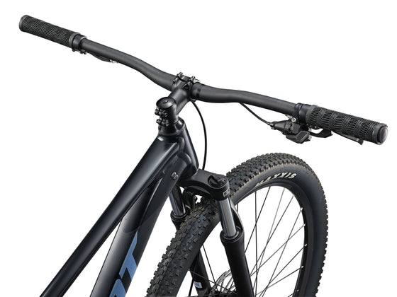 GIANT Talon 4